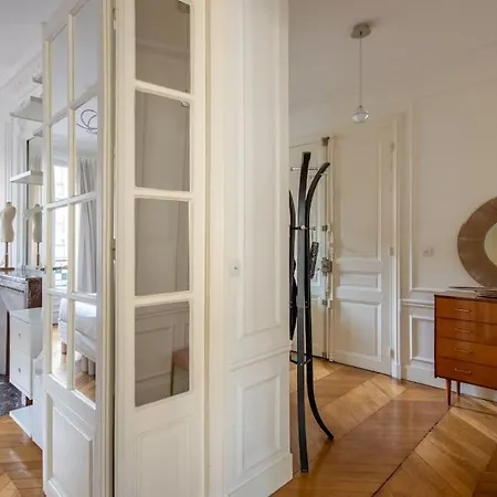 Jemmapes - Wonderful Near Republique Place Parigi