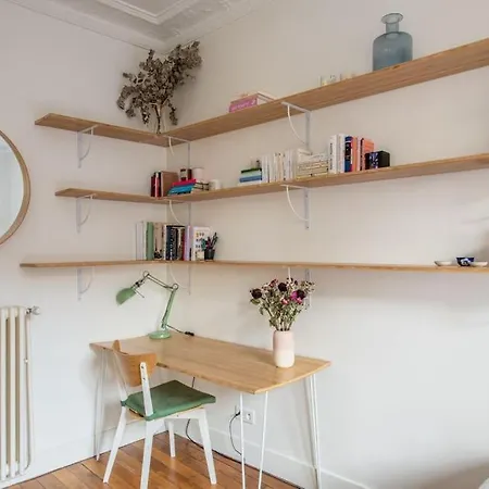 Jemmapes - Wonderful Near Republique Place