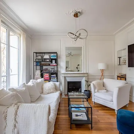 Jemmapes - Wonderful Near Republique Place * Parigi